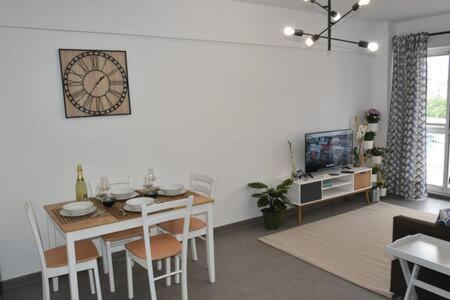 מאלגה Apartment At The Beach -La Malagueta-Free Parking- מראה חיצוני תמונה